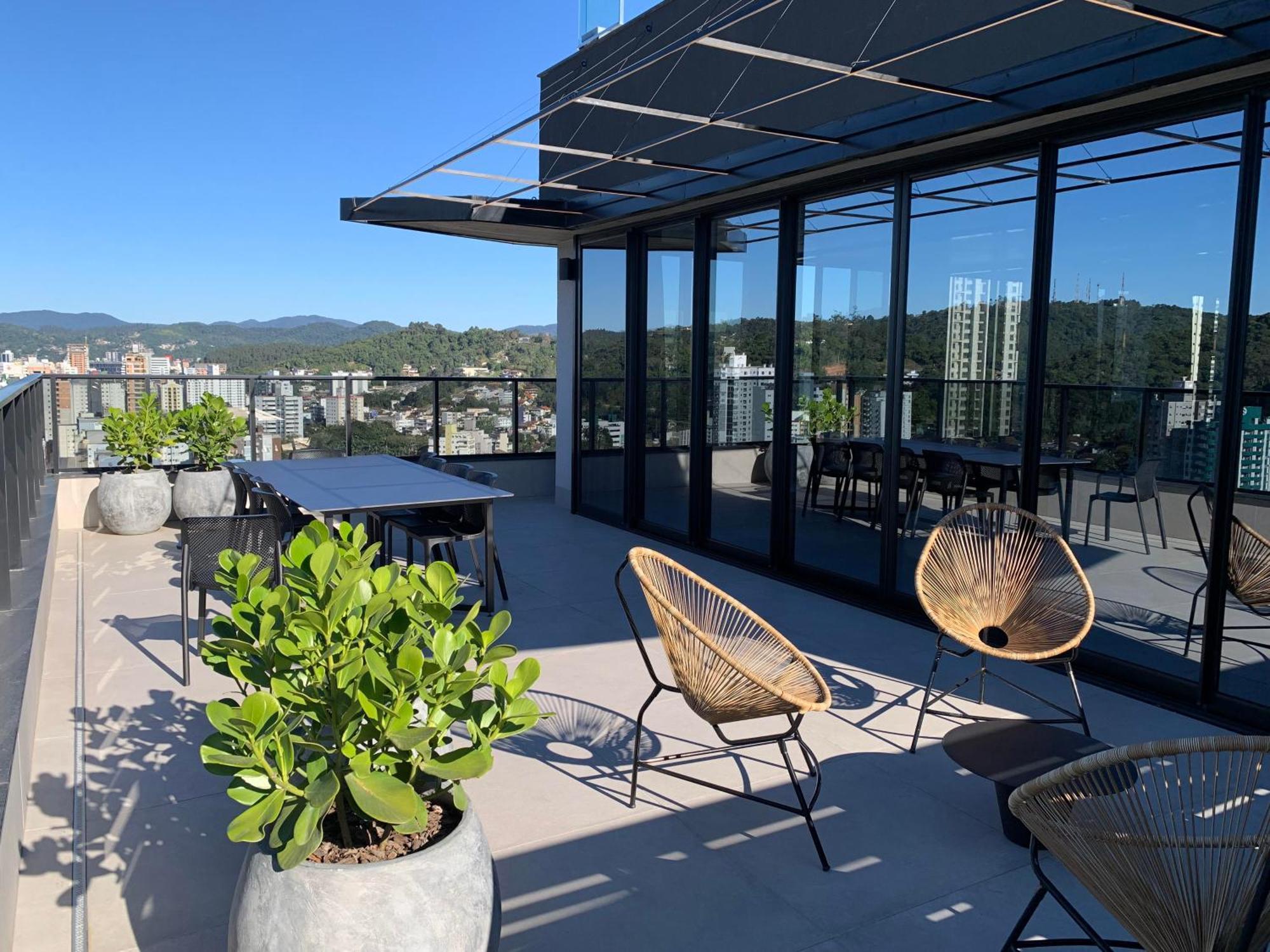 Loft Confortavel E Moderno Com Garagem Perto Da Furb E Vila Germanica Blumenau Exterior foto